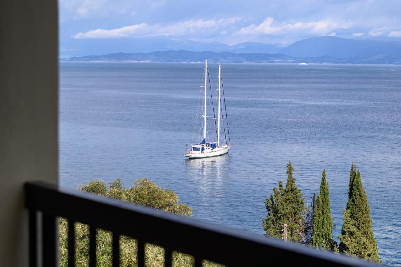 Siora Leni Hotel Бенитсес Экстерьер фото