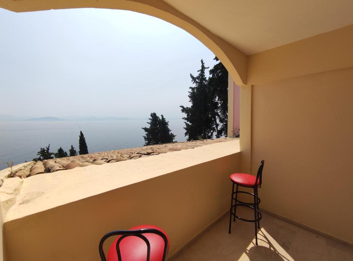 Siora Leni Hotel Бенитсес Экстерьер фото